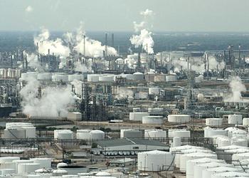 refinery cracks pemex sixth