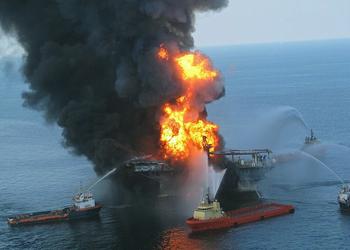 Deepwater Horizon fire