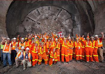 tunnel crew