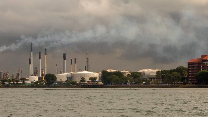 Singapore refinery