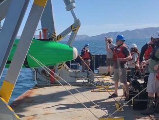 Scientists deploy ROV