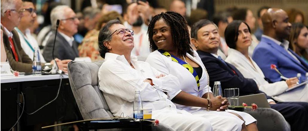 Colombia President, VP, officials