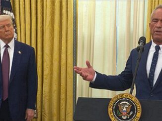 President Trump, RFK JR. Oval Office